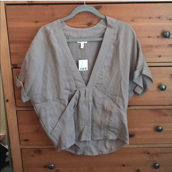 Tops - NWT urban outfitters top